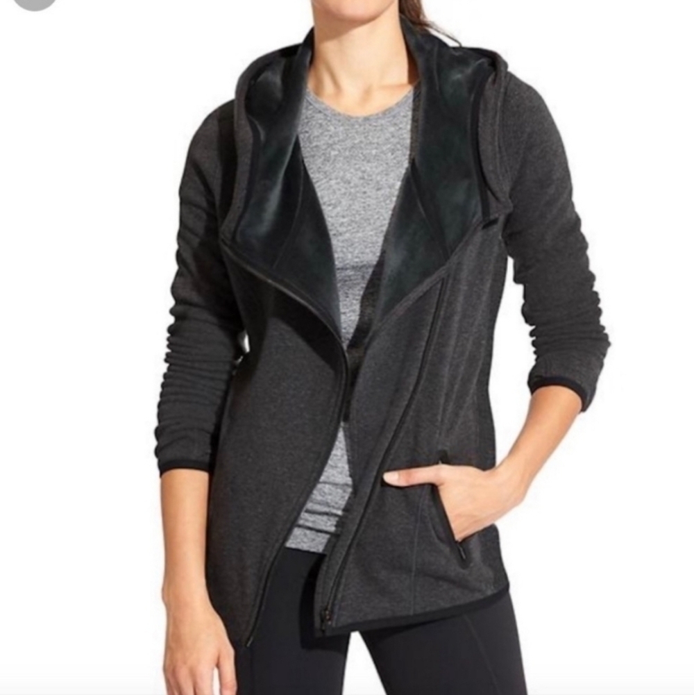 Athleta Asymmetrical Hooded Easy Cozy Karma Jacket in Gray Size XXS